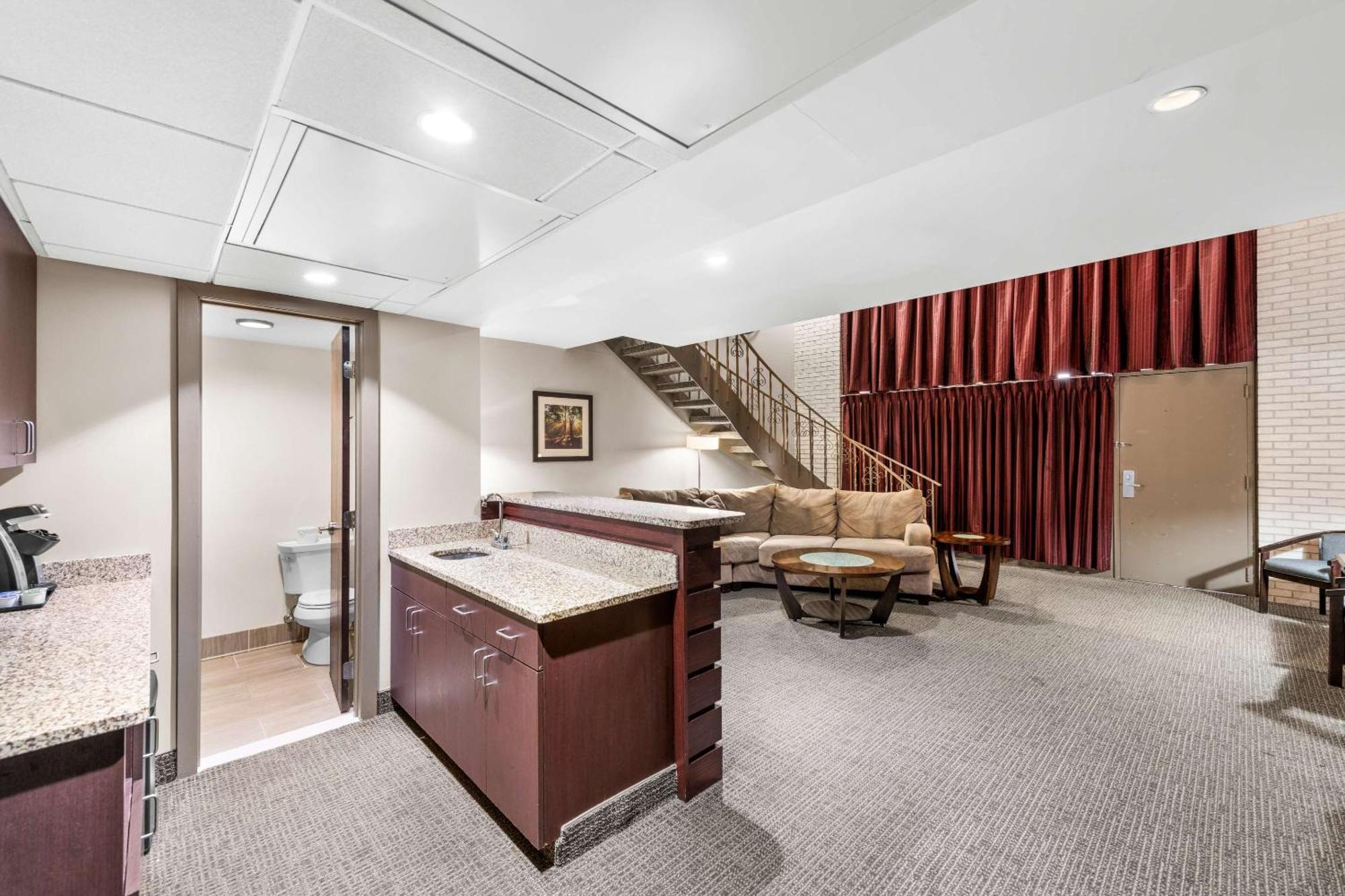 Quality Inn & Suites Κολόμπους Εξωτερικό φωτογραφία